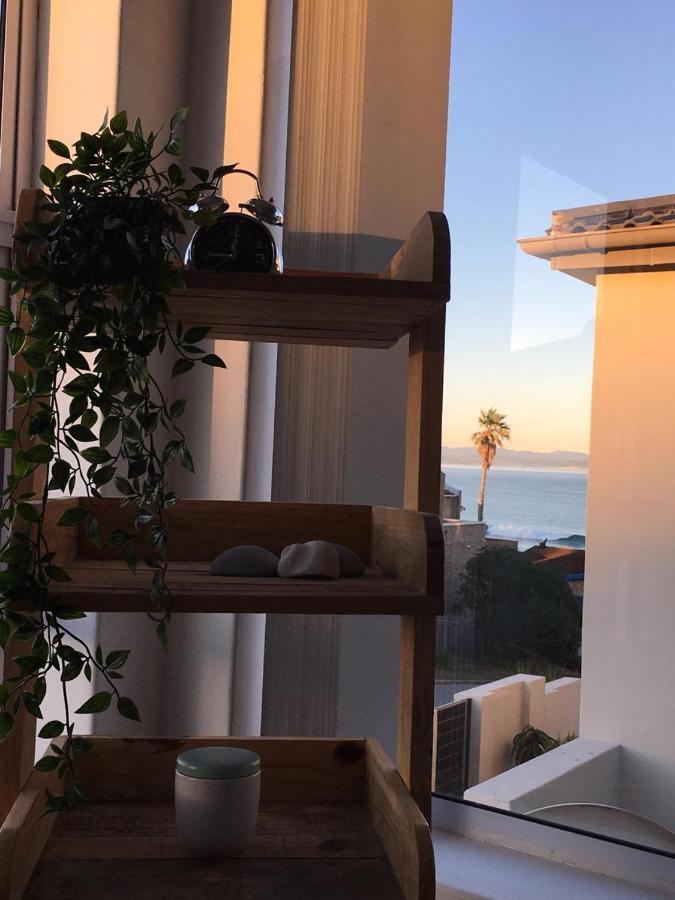 'On Point' Beach House - Джефрис Бей Екстериор снимка